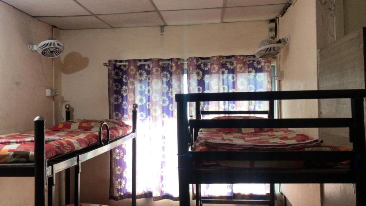 Care Dormitory Мумбаи Экстерьер фото