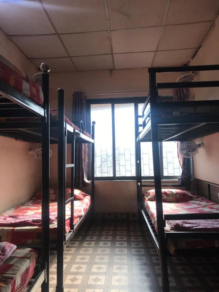 Care Dormitory Мумбаи Экстерьер фото
