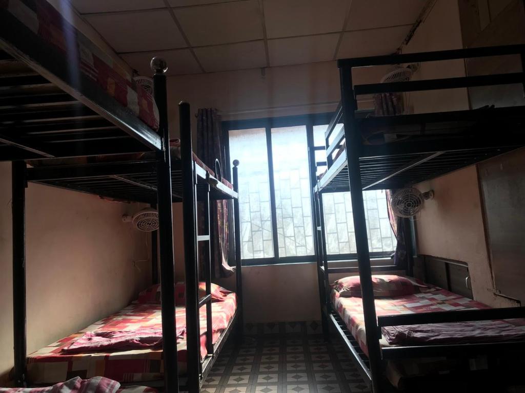 Care Dormitory Мумбаи Экстерьер фото